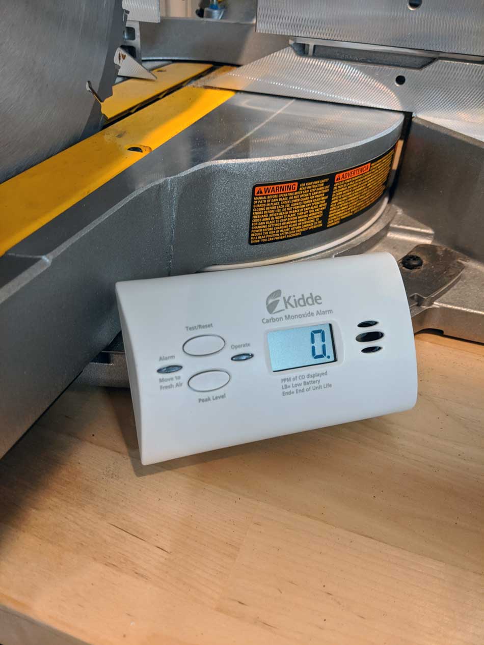 Best carbon monoxide detector for garages homes
