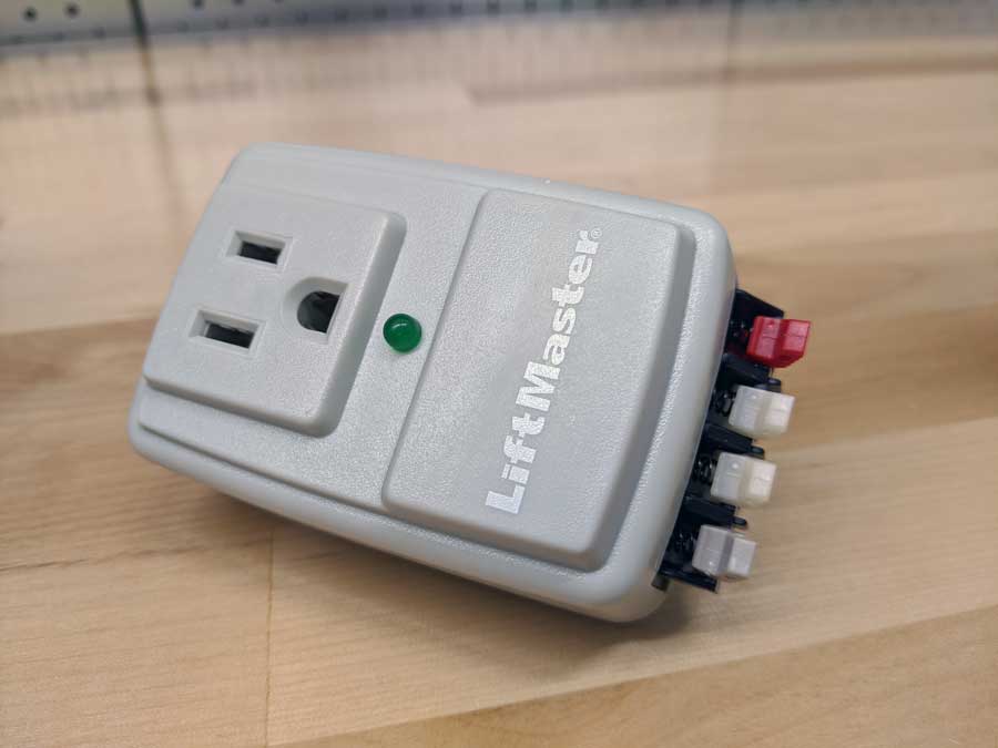 Surge Protector vs. Power Strip: What's the Difference? - Bob Vila