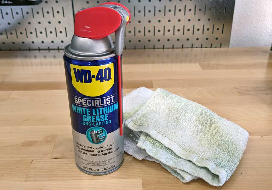 We've tried Silicone Spray, WD-40, White Lithium Grease, Dupont Teflon  Non-Stick Dry-Film Lubricant. - CNC Routers - Maker Forums