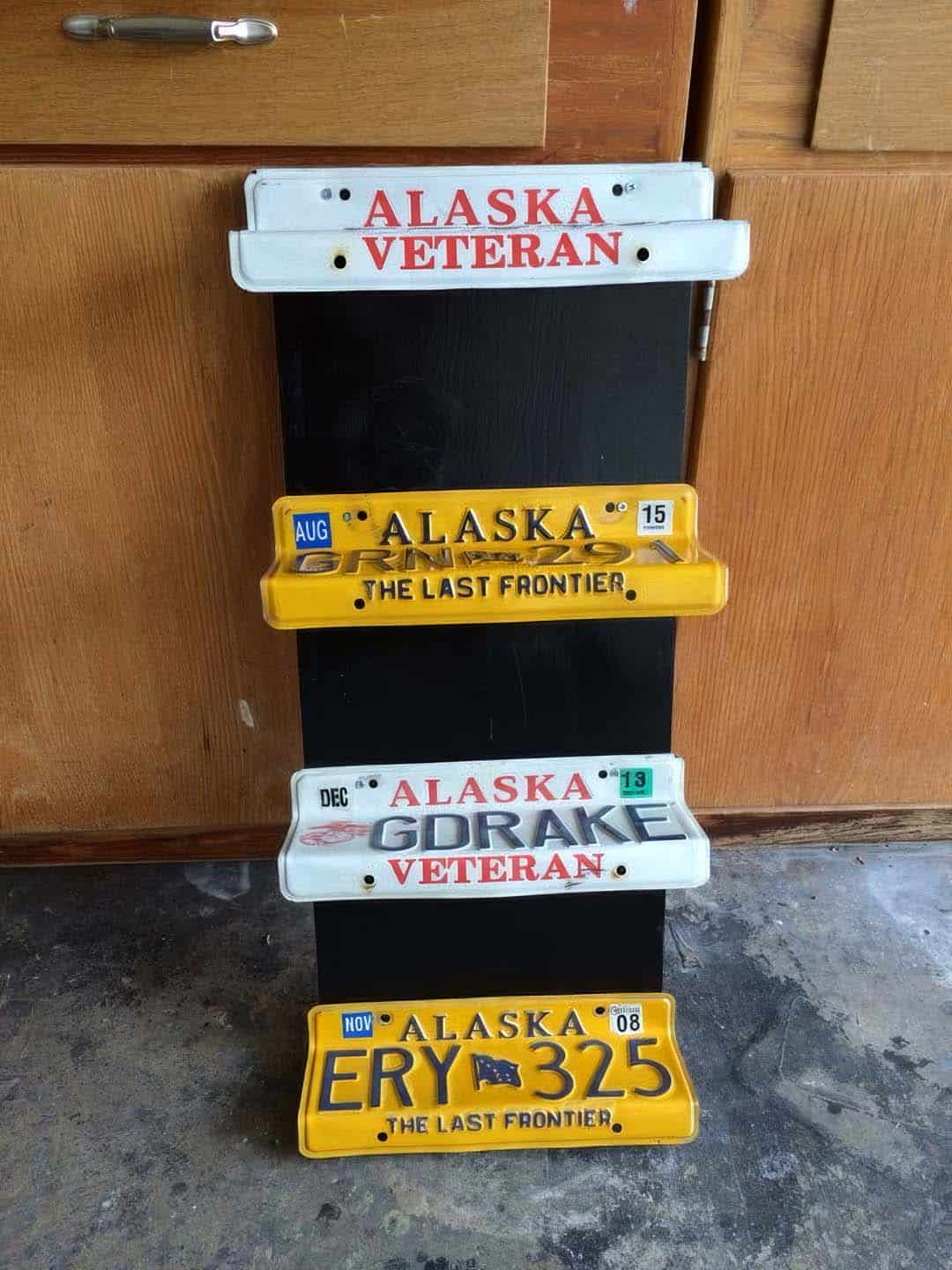 Alaska license plate mail tray